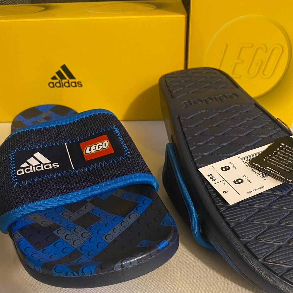 New Mens adidas ADIDAS ADILETTE COMFORT X LEGO® SLIDES blue Sandals Men’s US 8